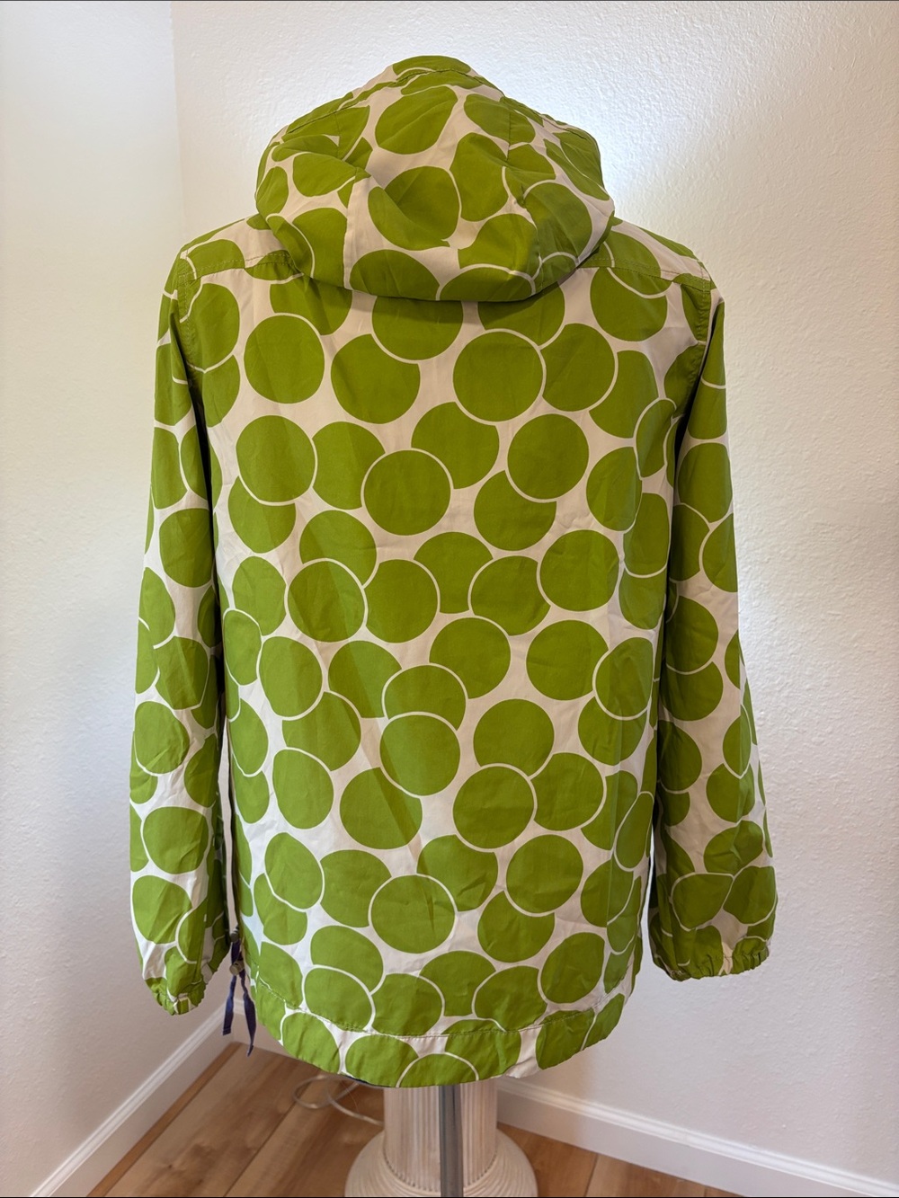 Boden NWOT Green White Giant Polka Dot Pullover Packable Anorak Jacket Size 8 - Picture 4 of 16